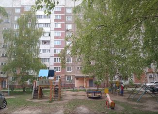 Продам 2-ком. квартиру, 53 м2, Иваново, Велижская улица, 10