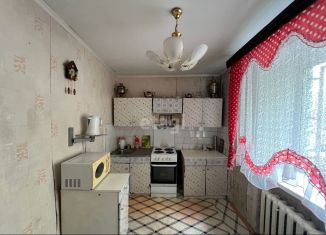 Продается 2-комнатная квартира, 50 м2, Тюменская область, улица Ивана Крылова, 17