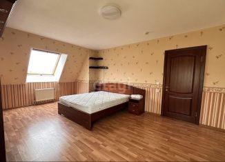Продаю 3-комнатную квартиру, 93.4 м2, Новгородская область, Псковский переулок, 5