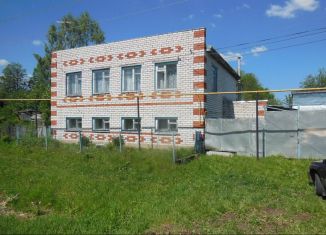 Продам дом, 179.7 м2, деревня Бархаткино, улица Мира, 17