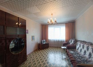 3-комнатная квартира на продажу, 64.9 м2, Первоуральск, улица Емлина, 3А