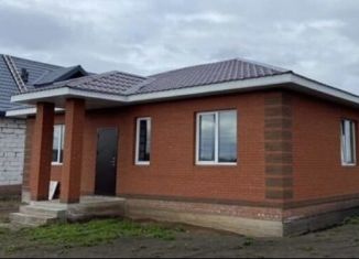 Продам дом, 98 м2, поселок городского типа Апастово, Мирная улица