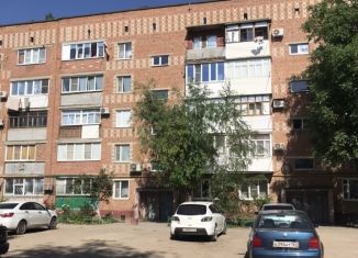 Продается 2-комнатная квартира, 50.2 м2, Ростовская область, улица Николая Островского, 63Б
