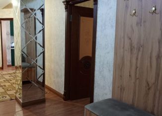 Сдам в аренду 3-комнатную квартиру, 115 м2, Дагестан, улица Николая Гоголя, 11
