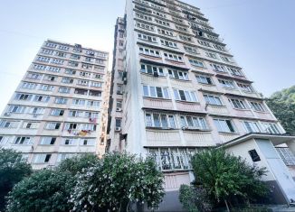 Продается трехкомнатная квартира, 74 м2, Сочи, Крымская улица, 2к1, микрорайон Мамайка