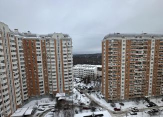 Сдается в аренду 3-комнатная квартира, 80 м2, Москва, Боровское шоссе, 20к1, район Ново-Переделкино