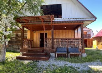 Сдам в аренду дом, 40 м2, село Верх-Уймон, Набережная улица, 64