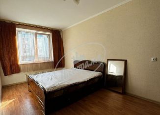 Продается однокомнатная квартира, 33 м2, Калуга, улица Петра Тарасова, 15