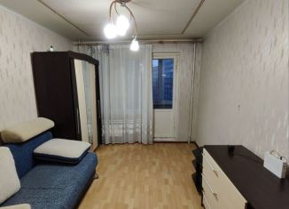 Сдается однокомнатная квартира, 40 м2, Московская область, улица Чугунова, 26