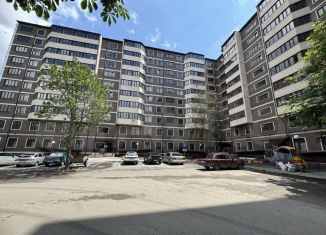Продажа двухкомнатной квартиры, 64 м2, Минеральные Воды, Советская улица, 78