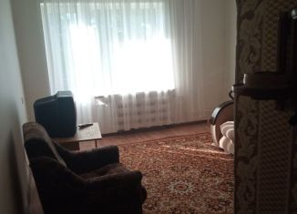 Сдается в аренду однокомнатная квартира, 35 м2, Самарская область, улица Нефтяников, 68