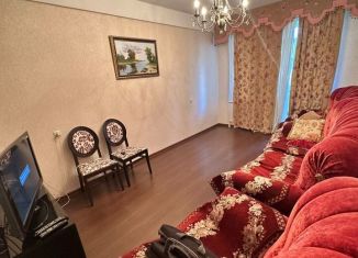 Сдается 2-комнатная квартира, 54 м2, Дагестан, улица Гайдара Гаджиева, 11Н