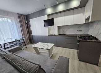 Продается 2-комнатная квартира, 42 м2, Батайск, улица Ленина, 168Г