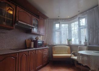 Продается двухкомнатная квартира, 51.8 м2, Москва, метро Люблино, улица Верхние Поля, 35к4