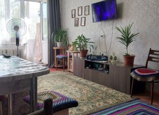 Продается 2-комнатная квартира, 43 м2, Красноярский край, Ботаническая улица, 47
