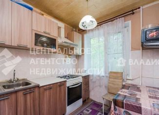 Продается 3-комнатная квартира, 47.2 м2, Рязанская область, улица Бирюзова, 14