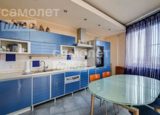 Продается четырехкомнатная квартира, 145.6 м2, Москва, Отрадная улица, 10