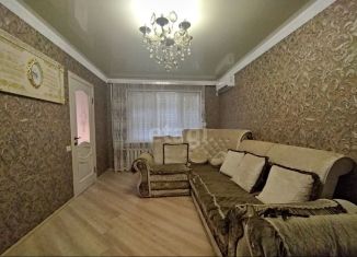 Продаю 4-ком. квартиру, 60 м2, Прохладный, Пролетарская улица, 226