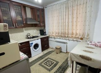 Продается трехкомнатная квартира, 71 м2, Каспийск, улица Хизроева, 20