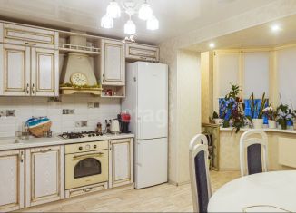Продам 3-комнатную квартиру, 98.2 м2, Вологодская область, Ленинградская улица, 76А