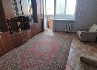 Продам трехкомнатную квартиру, 62 м2, Ростовская область, улица Дружбы, 10
