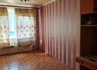 Продаю трехкомнатную квартиру, 70.3 м2, село Рождествено, улица Терещенко, 2