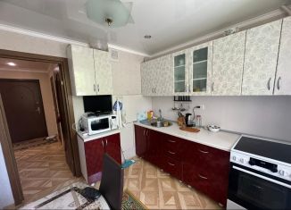 Продается двухкомнатная квартира, 57 м2, Ставропольский край, улица Кирова, 76