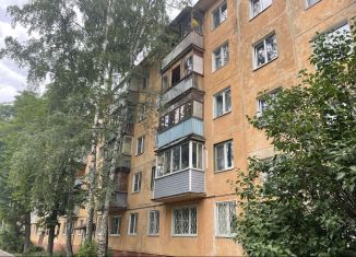 Продам пятикомнатную квартиру, 44.2 м2, Московская область, улица Тевосяна, 24В