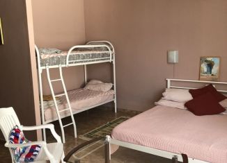 Сдается в аренду комната, 30 м2, Крым, Отрадная улица, 15Г