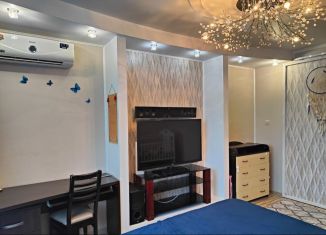 Продается трехкомнатная квартира, 64 м2, Тюменская область, улица Самарцева