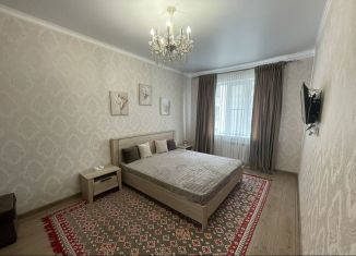Сдается в аренду 1-комнатная квартира, 40 м2, Махачкала, улица Ахмата-Хаджи Кадырова, 128