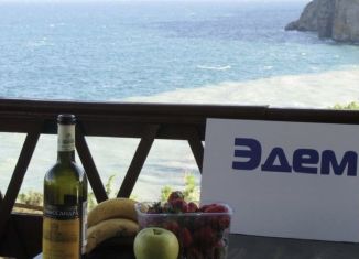 Сдам дом, 400 м2, посёлок городского типа Партенит, Скалистый переулок, 4