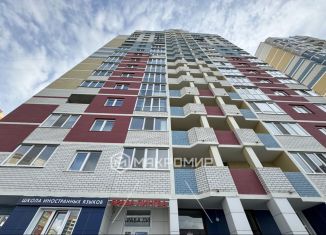 Продам 1-комнатную квартиру, 39 м2, Брянская область, Советская улица, 105А