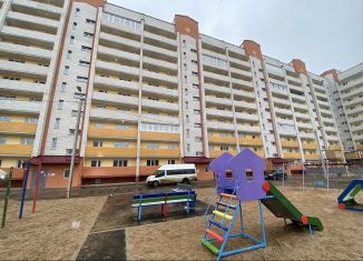 Продам 2-комнатную квартиру, 69 м2, Смоленск, Промышленный район, улица Крупской, 54Б