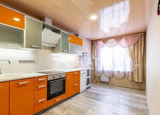 Продам 2-комнатную квартиру, 54.3 м2, Екатеринбург, Железнодорожный район, улица Бебеля