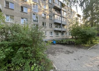 Продается 1-комнатная квартира, 32.5 м2, Заречный, улица Ленина, 8