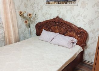 Сдается 2-комнатная квартира, 50 м2, Евпатория, улица Пушкина, 57