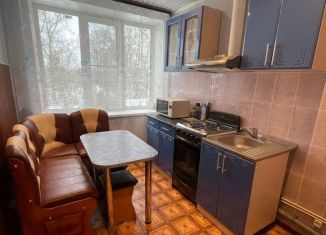 Продаю 1-комнатную квартиру, 28.1 м2, Псковская область, Советская улица, 75
