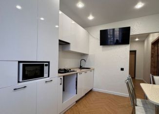 Продаю 1-ком. квартиру, 37 м2, Йошкар-Ола, улица Ползунова, 48