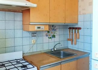 Продам 3-комнатную квартиру, 65.6 м2, Чувашия, Советская улица, 67