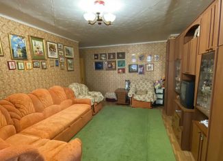 Продаю 2-ком. квартиру, 50.2 м2, Трёхгорный, улица Космонавтов, 22