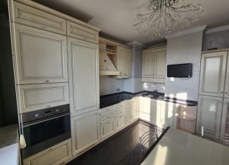 Продается двухкомнатная квартира, 58.6 м2, Краснодарский край, проспект Ленина, 91А