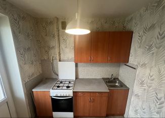Двухкомнатная квартира в аренду, 38 м2, Москва, Беломорская улица, 4, САО