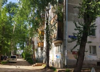 Продам 2-комнатную квартиру, 46 м2, Сыктывкар, Октябрьский проспект, 76