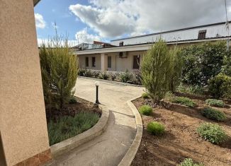 Сдается дом, 30 м2, село Уютное, улица Надежды