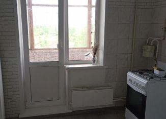Продается 2-ком. квартира, 53 м2, Псковская область, Садовая улица, 3