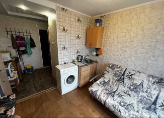 Сдам в аренду квартиру студию, 15 м2, Тюмень, улица Республики, 237