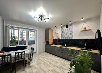 Продам 3-ком. квартиру, 85.2 м2, Владимир, ЖК Гвардейский 2.0, улица Родионовка, 14к1