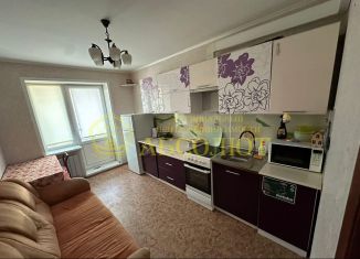 Сдам в аренду 1-комнатную квартиру, 36.6 м2, Ревда, Солнечный переулок, 2