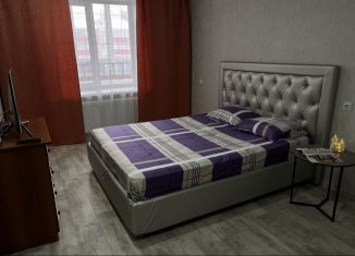 Аренда 1-ком. квартиры, 40 м2, Туймазы, улица Комарова, 32А